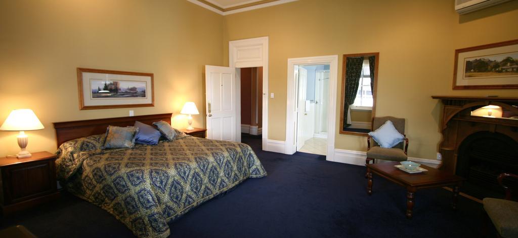 The York Palace Accommodation Exterior photo